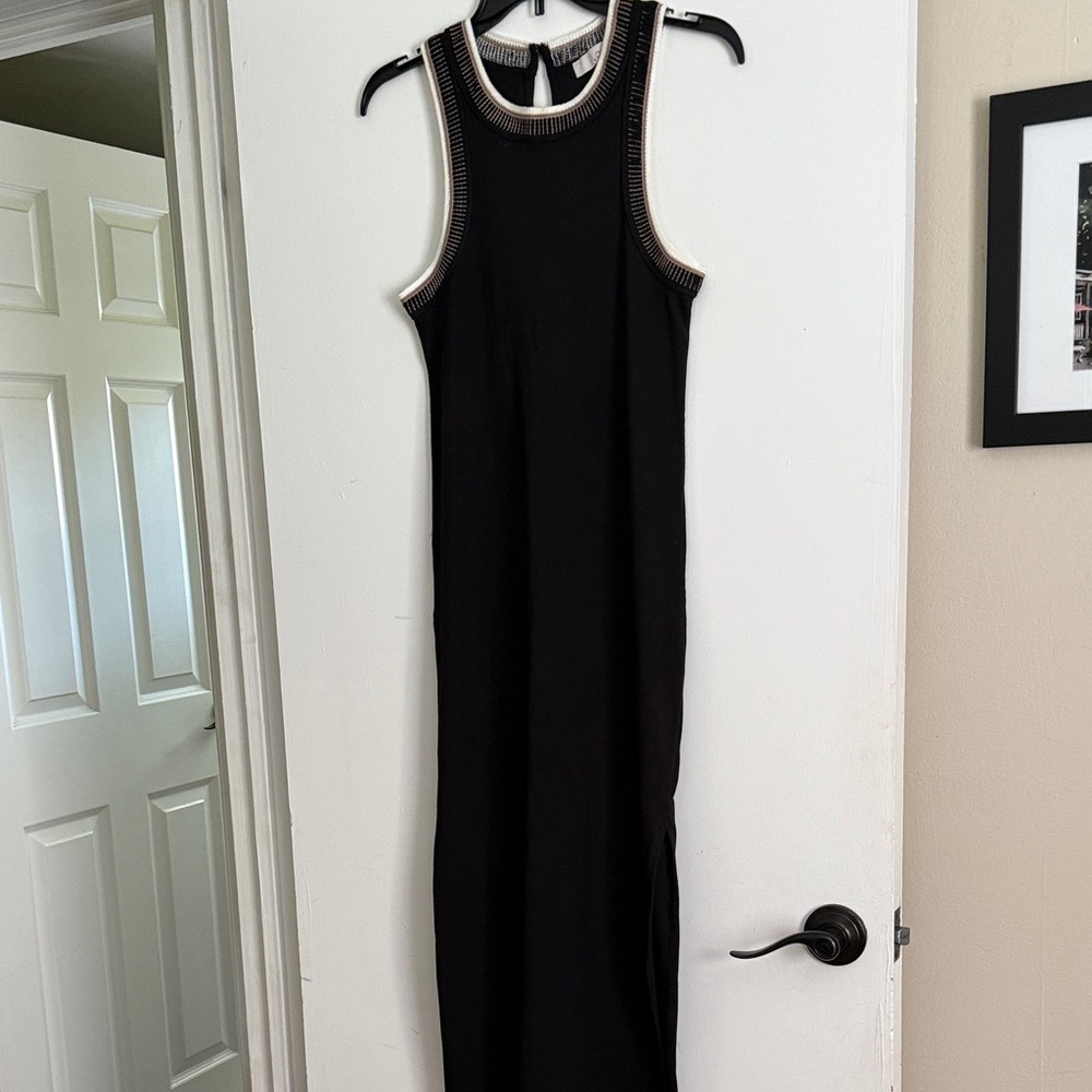 Elegant Black Sleeveless Dress